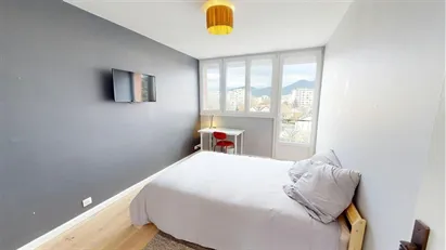 Room for rent in Grenoble, Auvergne-Rhône-Alpes