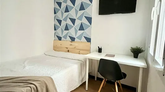 Rooms in Bami - photo 4