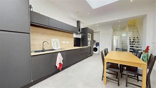Rooms in Lille - photo 2