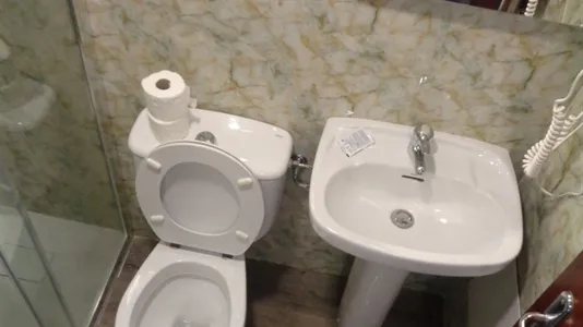 Rooms in Viana do Castelo - photo 6