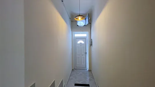 Rooms in Piraeus - photo 4