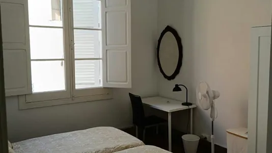 Rooms in Las Palmas de Gran Canaria - photo 3