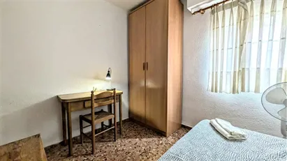 Room for rent in Moncada, Comunidad Valenciana