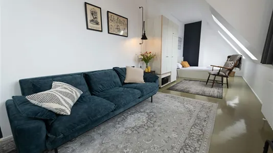 Apartments in Location is not specified - photo 2