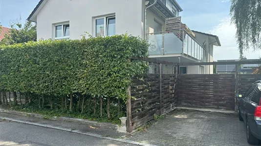 Houses in Esslingen - photo 2