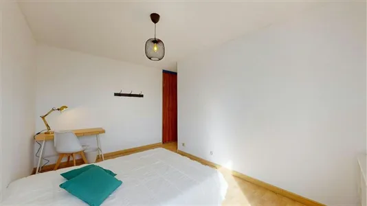 Rooms in Lyon - photo 2