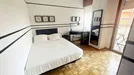 Room for rent, Madrid Moncloa-Aravaca, Madrid, &lt;span class=&quot;blurred street&quot; onclick=&quot;ProcessAdRequest(13939180)&quot;&gt;&lt;span class=&quot;hint&quot;&gt;See streetname&lt;/span&gt;[xxxxxxxxxxxxx]&lt;/span&gt;
