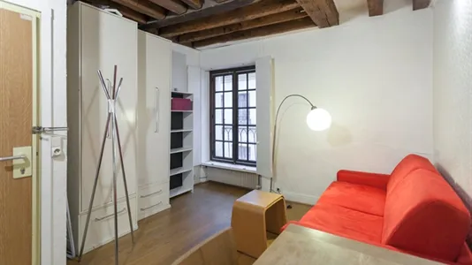 Apartments in Paris 6ème arrondissement - Saint Germain - photo 9