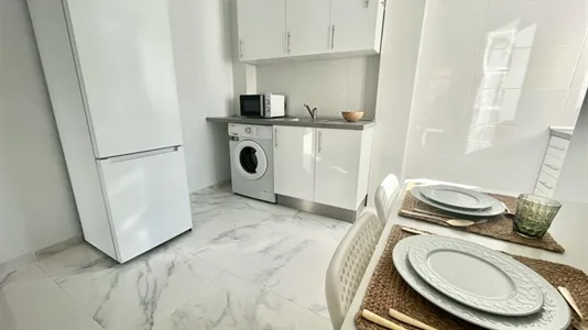 Rooms in El Cerezo - photo 8