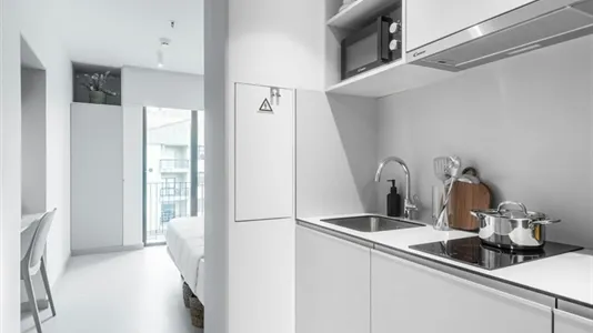 Apartments in Location is not specified - photo 8