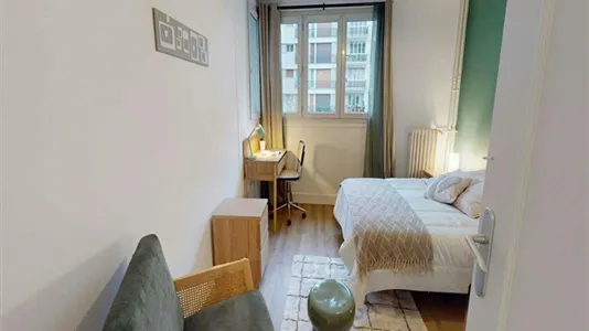 Rooms in Paris 17ème arrondissement - photo 4