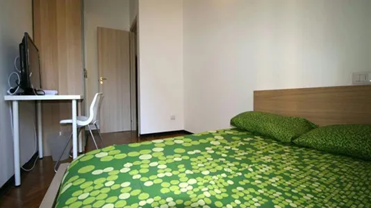 Rooms in Milano Zona 2 - Stazione Centrale, Gorla, Turro, Greco, Crescenzago - photo 1
