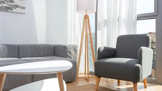 Apartments in Barcelona Eixample - photo 4