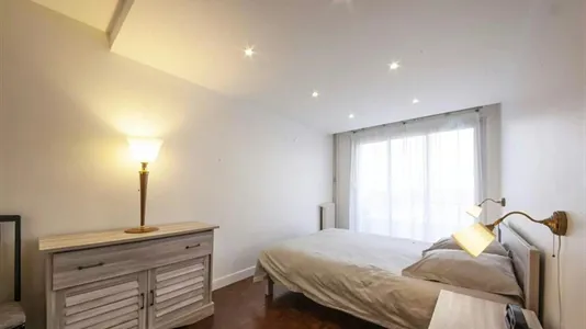 Apartments in Nogent-sur-Marne - photo 5