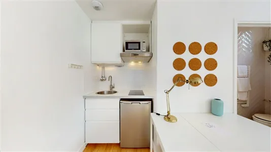 Rooms in Fontainebleau - photo 4