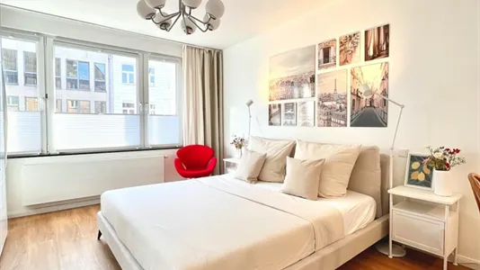 Apartments in Cologne Innenstadt - photo 2