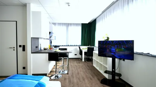 Apartments in Offenbach am Main - photo 4