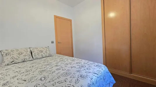 Rooms in Madrid Ciudad Lineal - photo 2