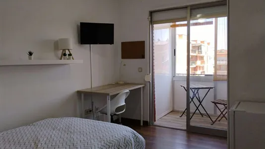 Rooms in Alcalá de Henares - photo 9