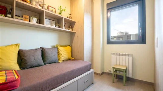 Rooms in L'Hospitalet de Llobregat - photo 1