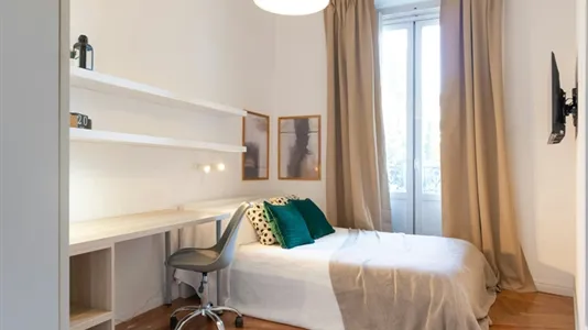 Rooms in Madrid Hortaleza - photo 1
