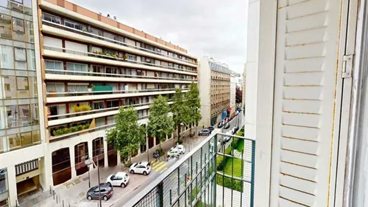 Rooms in Paris 17ème arrondissement - photo 10