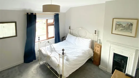 Houses in Clontarf - photo 2