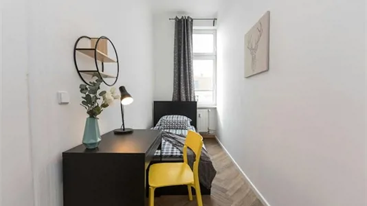Rooms in Berlin Charlottenburg-Wilmersdorf - photo 2
