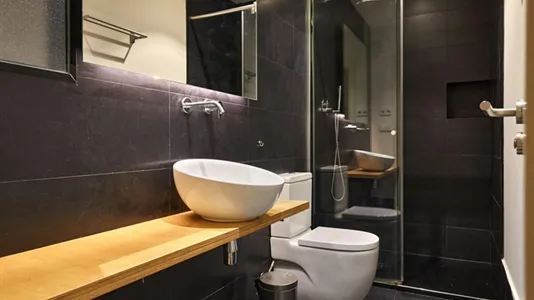 Apartments in Barcelona Ciutat Vella - photo 8