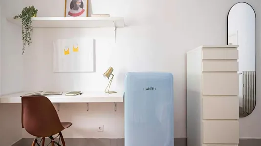 Rooms in Madrid Centro - photo 4