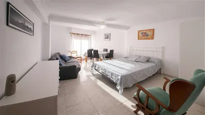 Room for rent in el Camí de Vera, Comunidad Valenciana