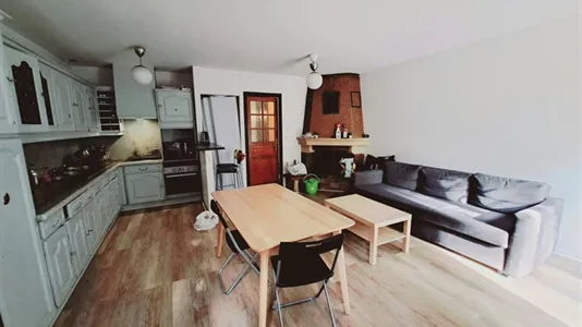 Rooms in Saint-Denis - photo 3