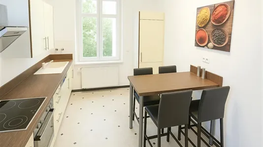 Rooms in Frankfurt Süd - photo 6