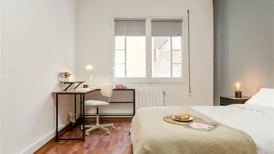Rooms in Barcelona Sarrià-St. Gervasi - photo 2