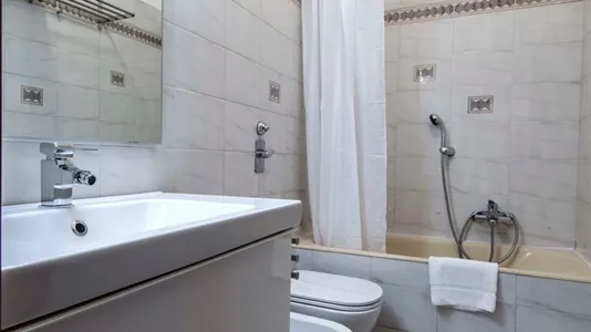 Apartments in Milano Zona 8 - Fiera, Gallaratese, Quarto Oggiaro - photo 7