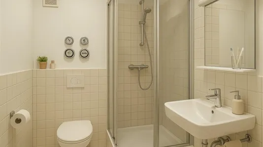 Rooms in Berlin Friedrichshain-Kreuzberg - photo 2