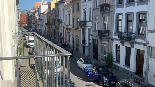 Houses in Brussels Etterbeek - photo 4