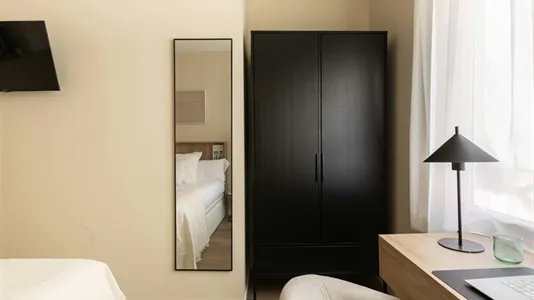 Rooms in Madrid Chamberí - photo 6