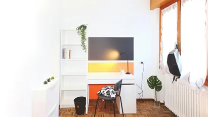 Room for rent in Lecco, Lombardia