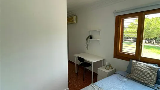 Rooms in Mislata - photo 2