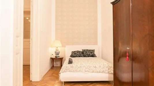 Rooms in Budapest Terézváros - photo 3
