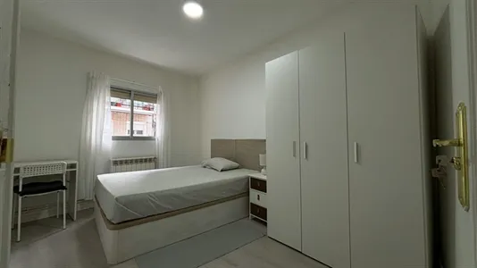 Rooms in San Sebastián de los Reyes - photo 2