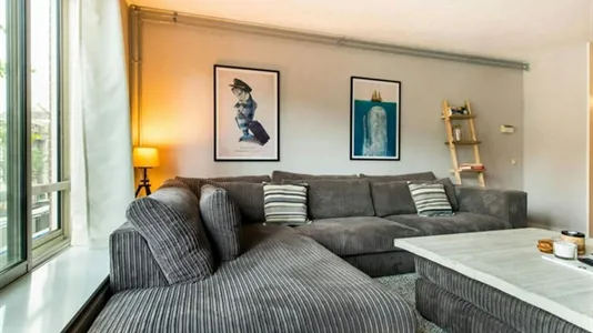 Apartments in Amsterdam Centrum - photo 2