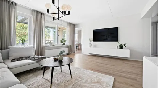 Apartments in Nacka - photo 1