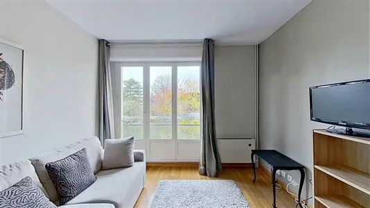 Apartments in Caen - photo 3