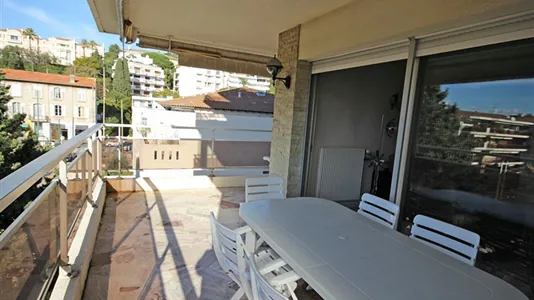 Apartments in Grasse - photo 1