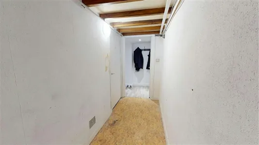 Apartments in Lyon - photo 6