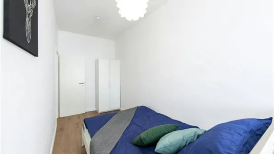 Rooms in Berlin Tempelhof-Schöneberg - photo 2