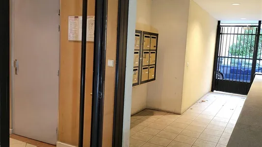 Apartments in Paris 20ème arrondissement - photo 8