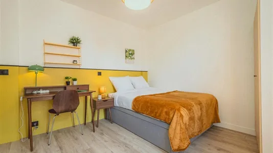 Rooms in Paris 19ème arrondissement - photo 3